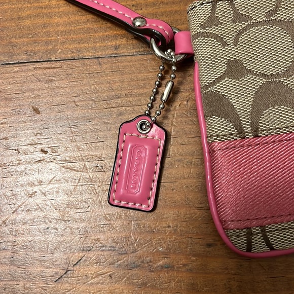 Coach Wristlet - Picture 2 of 4
